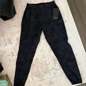 lululemon athletica Black Camo Surge Joggers